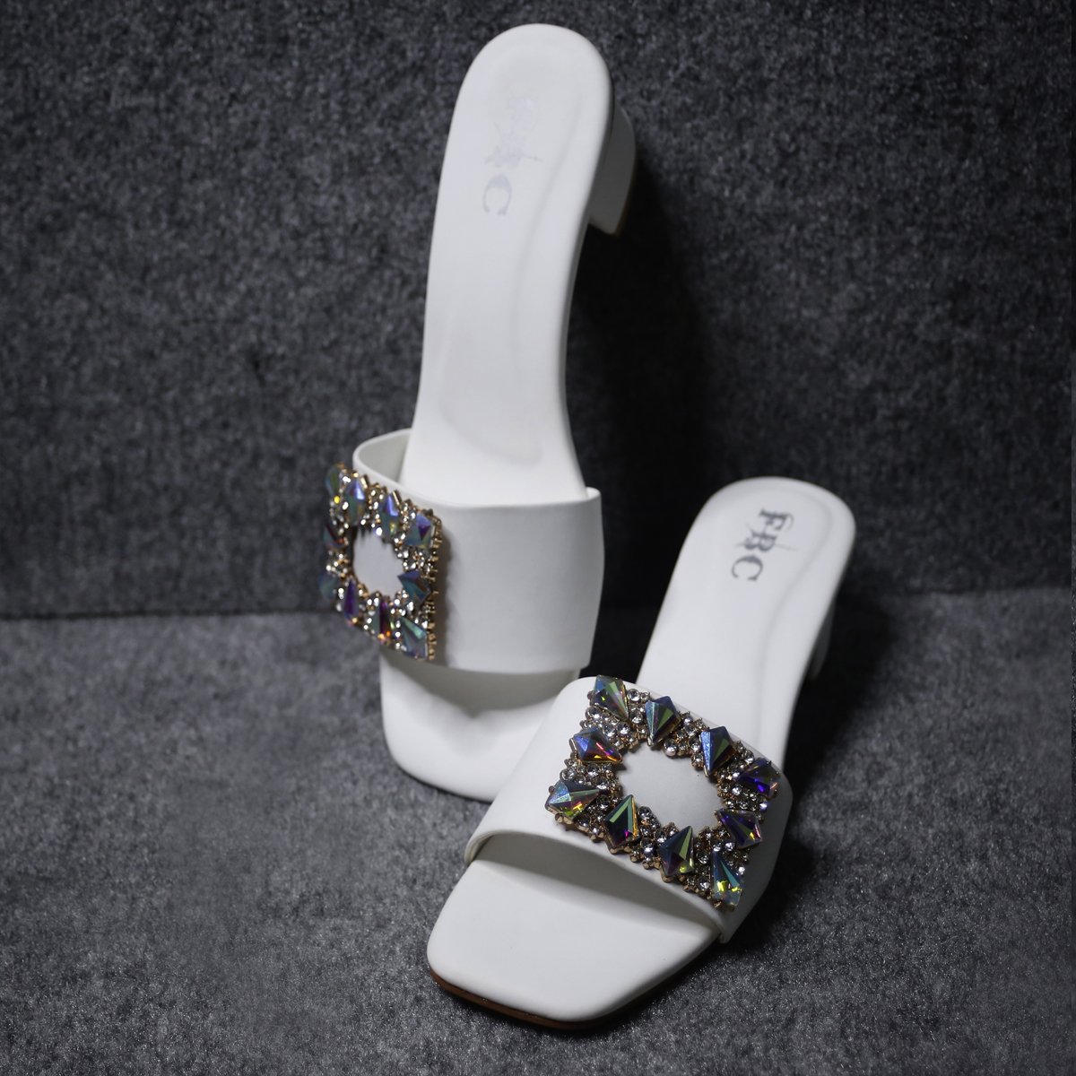 White Women Fancy Breeze Walk Sandals White Women Fancy Breeze Walk Sandals