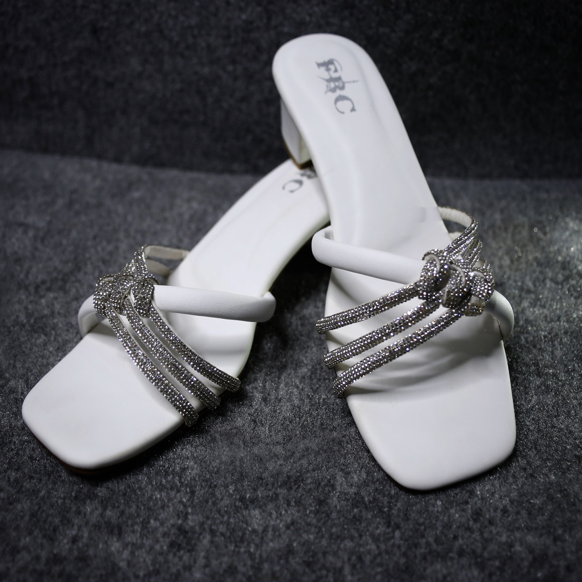 Women Noble Step White Handmade Sandals Women Noble Step White Handmade Sandals