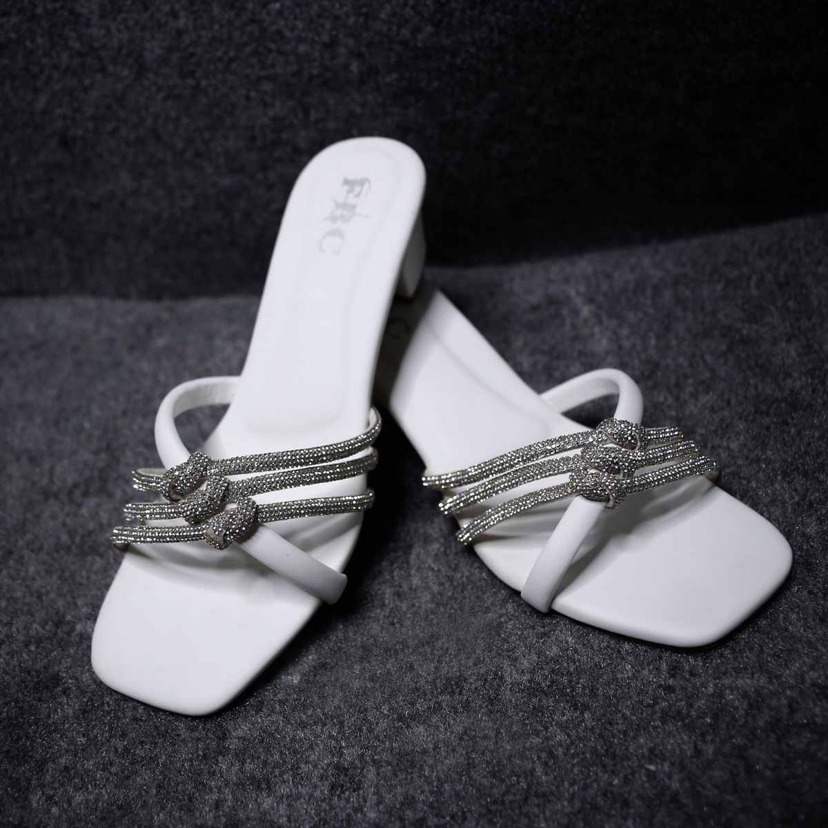 Women Noble Step White Handmade Sandals Women Noble Step White Handmade Sandals
