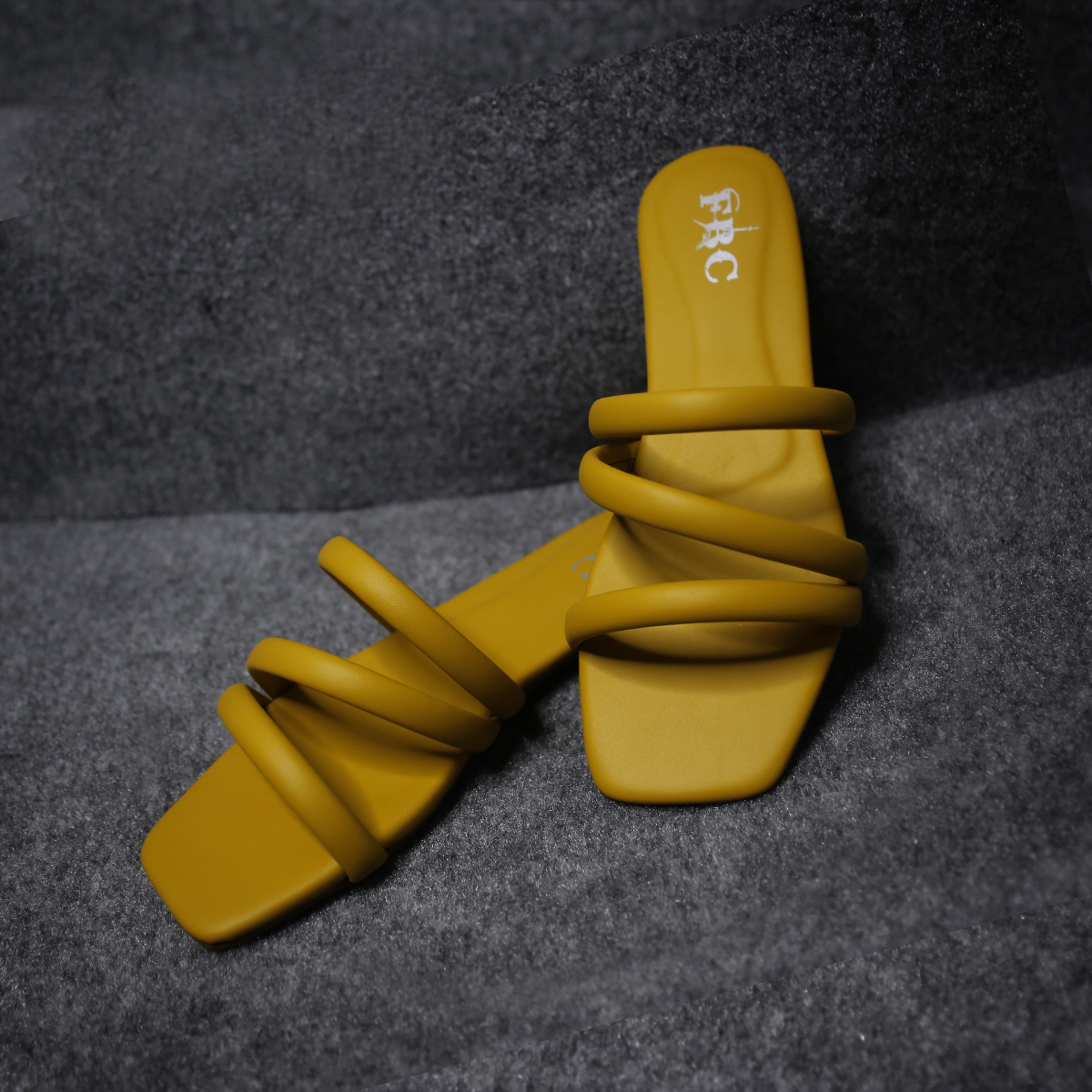 Women Yellow Formal Elegance Handmade Chappal Women Yellow Formal Elegance Handmade Chappal